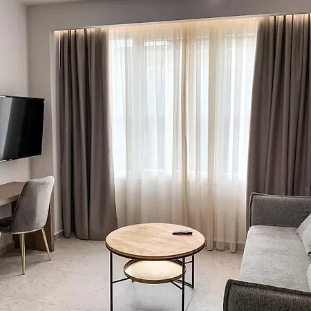 Tailor 1 Apartment *